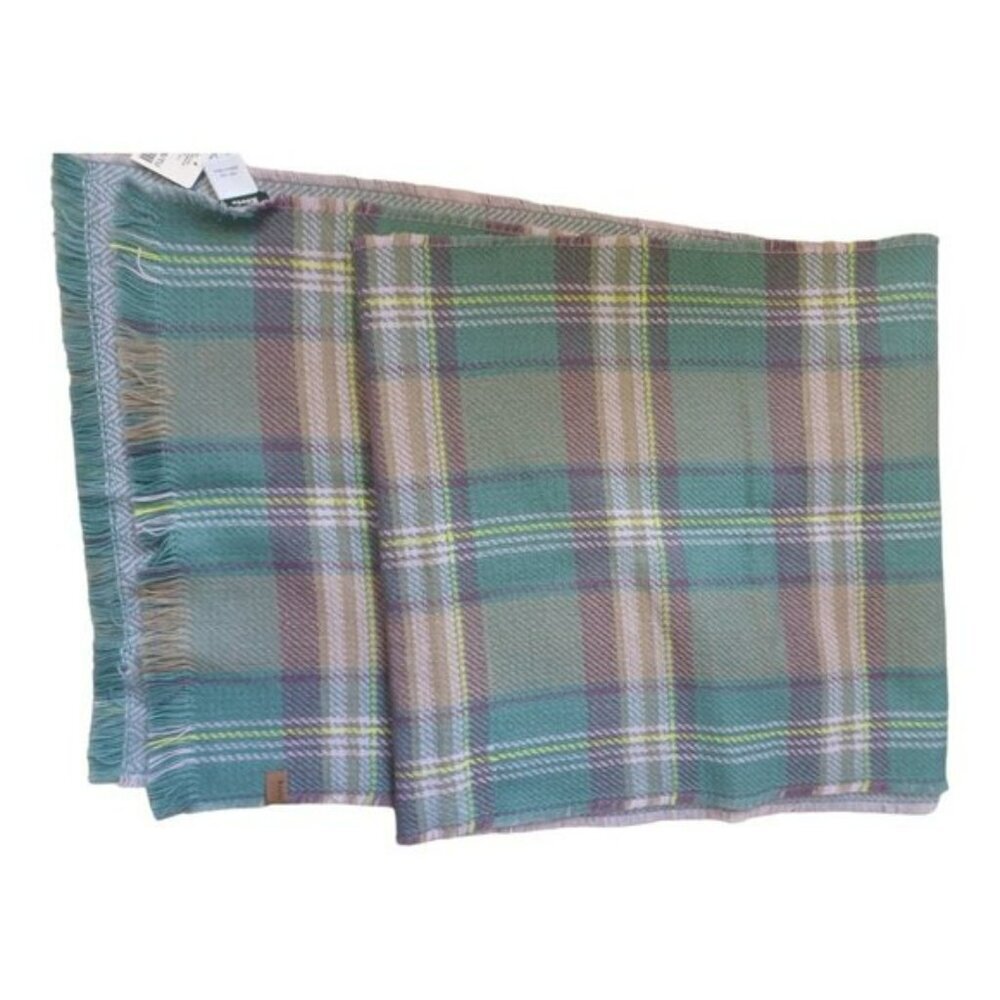 Roots scarf for winter NWT